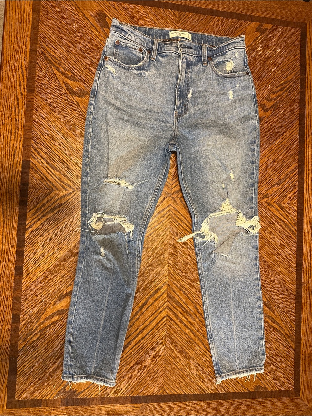 Abercrombie & Fitch Women’s The Skinny High Rise